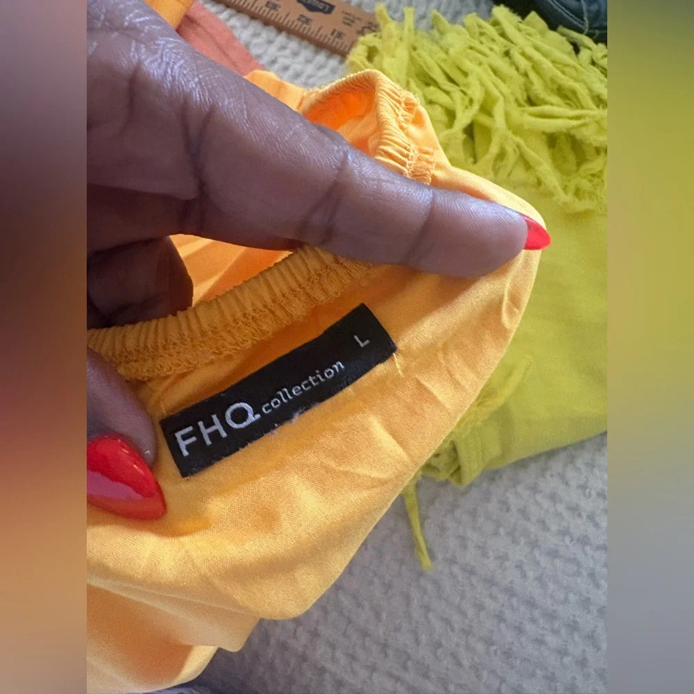 FHQ Collection Yellow Pleated Maxi Dress – Size L - Picture 4 of 4